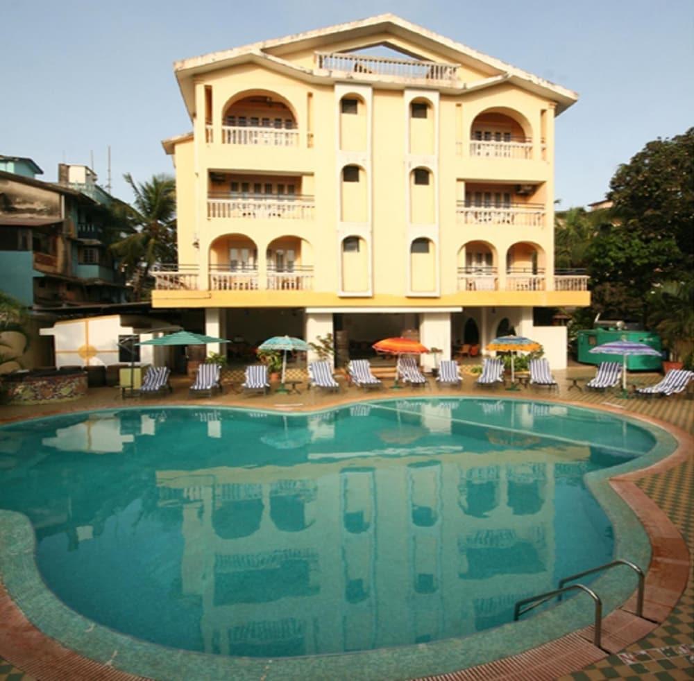 Lambana Resort Calangute Luaran gambar